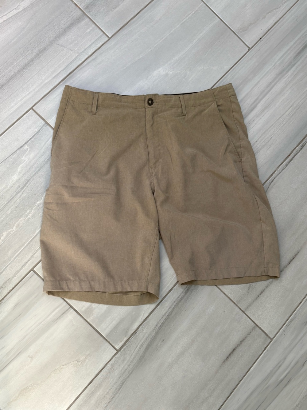Volcom Men's Tan Flat Front Athleisure Shorts
